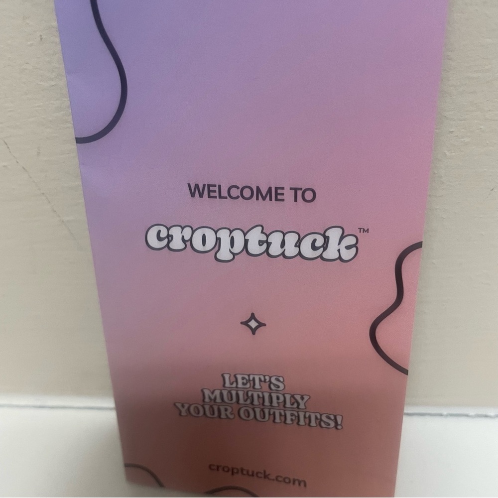 Purple Gradient Welcome Sign Accessory